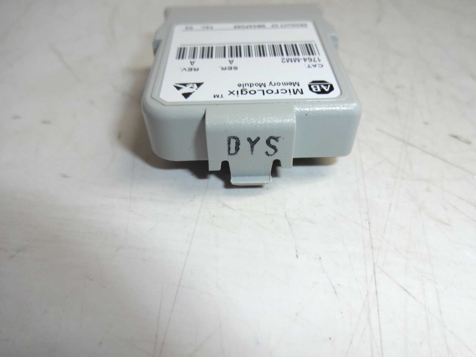 Allen-Bradley 1764-MM2 MicroLogix 1500 16 KB Memory