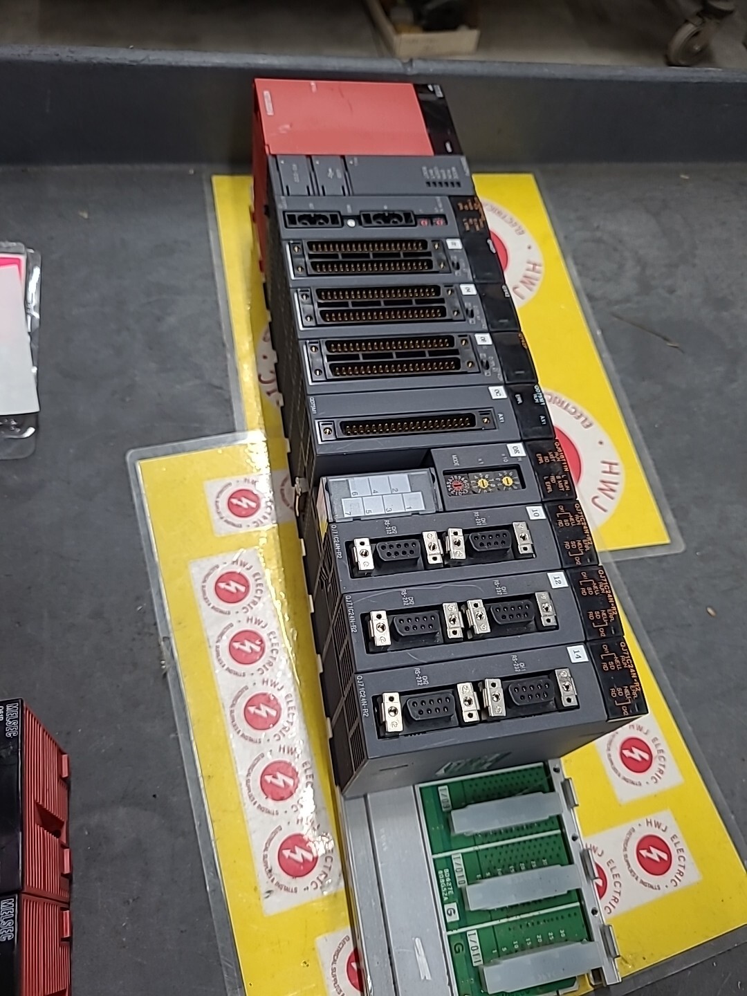 MITSUBISHI CPU MODULE, Q312B BASE UNIT, Q61P POWER SUPPLY, Q06HCPU CPU