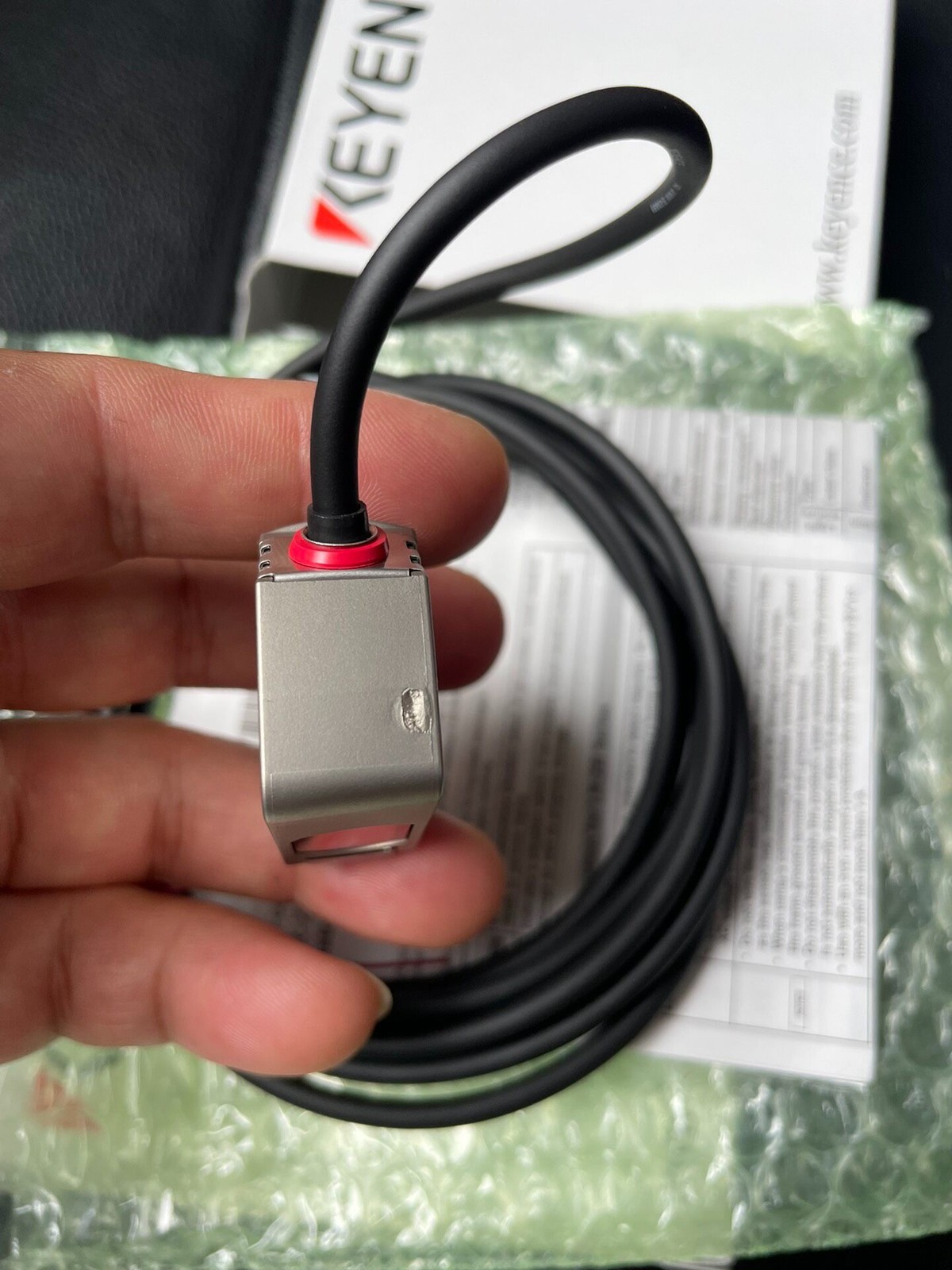 1PC NEW Keyence LR-ZB250AN Laser Sensor Expedited Shipping