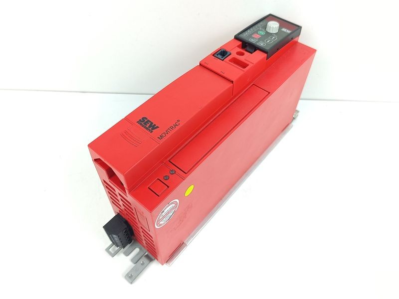 SEW Movitrac B MC07B0040-5A3-4-00 4kw 400V + Keypad TESTED & EXCELLENT CONDITION