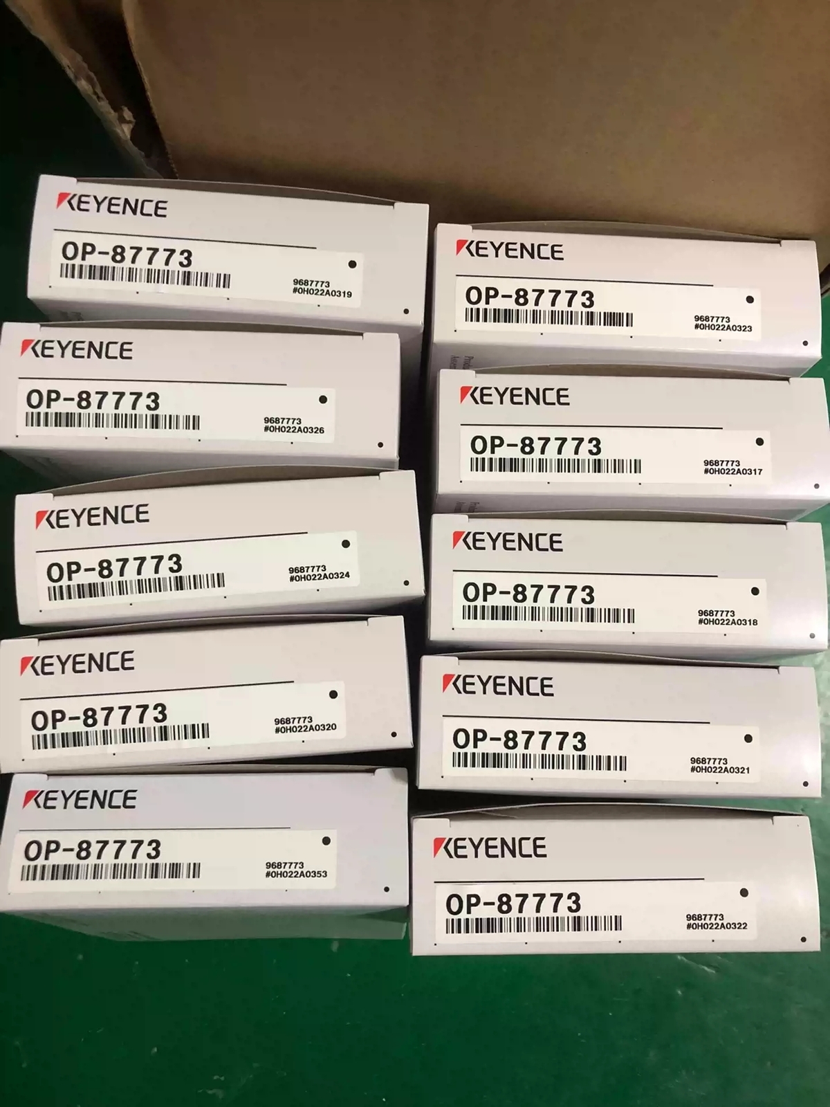 Keyence OP-87773 Laser Sensor Bracket 1PC New OP87773 Free Shipping