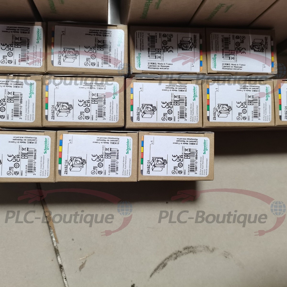 1PC NEW Schneider XB4BS8444 With warranty Best Price