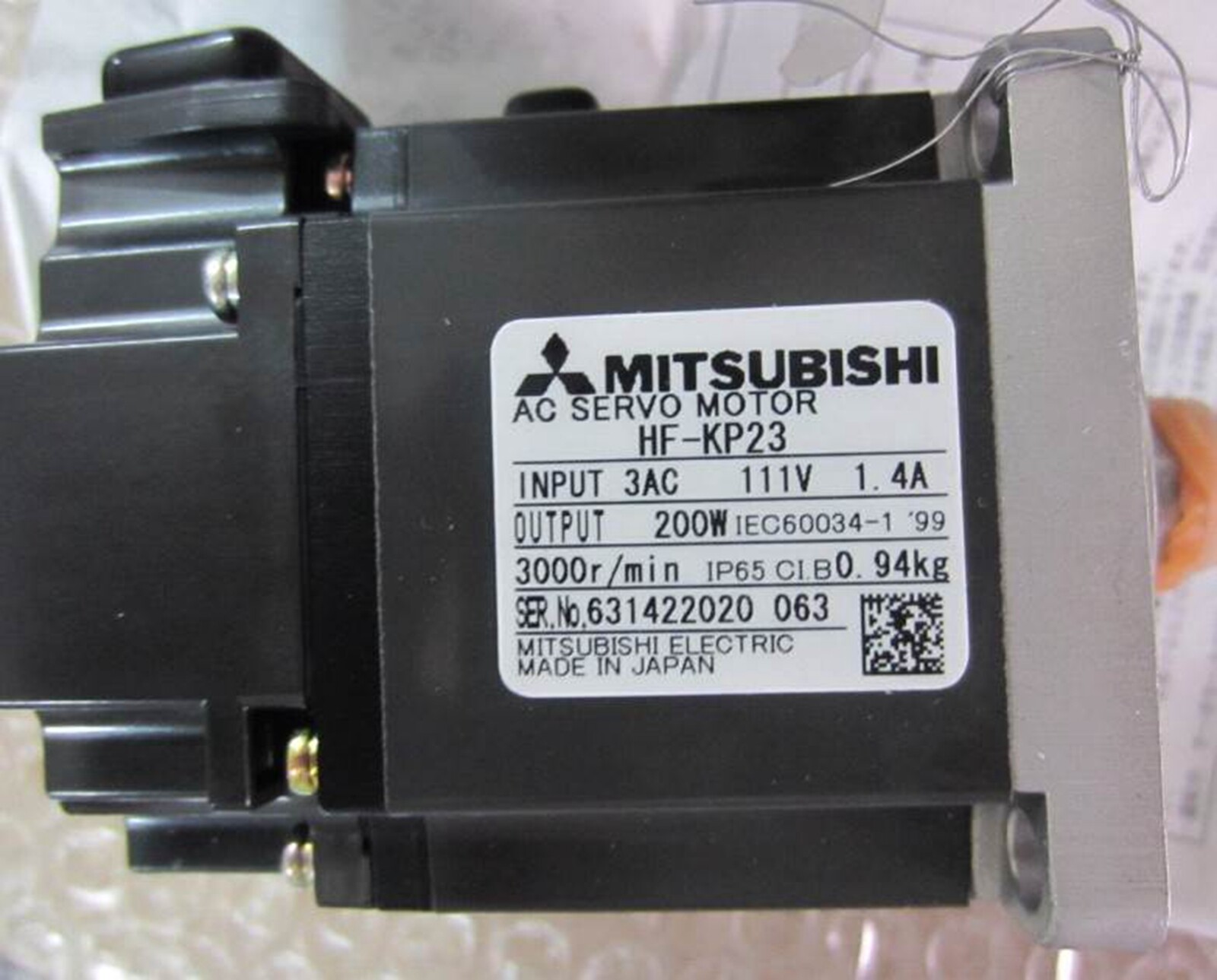 NEW MITSUBISHI HF-KP23 HFKP23 Servo Drives
