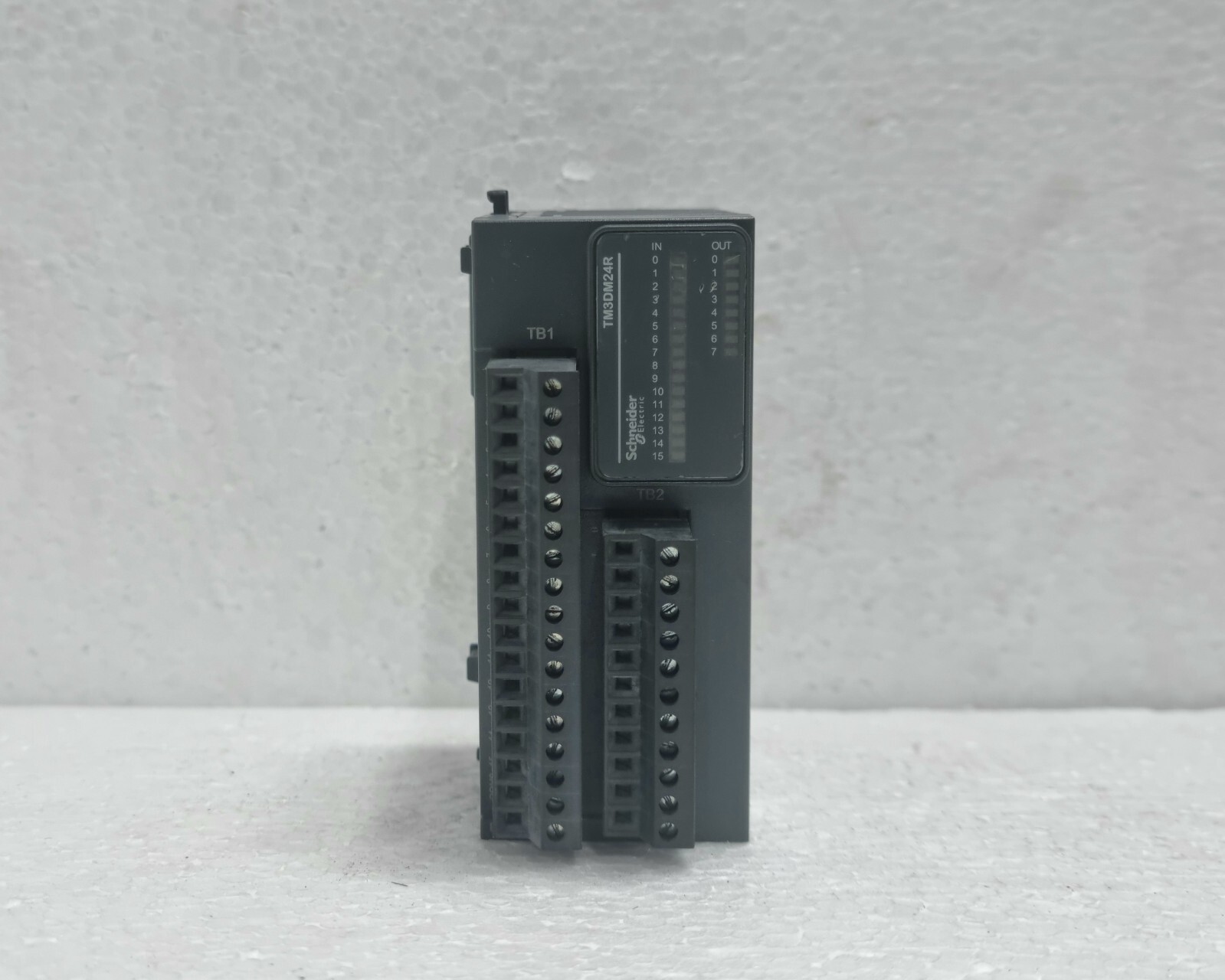 Schneider Modicon TM3DM24R Digital I/O Module