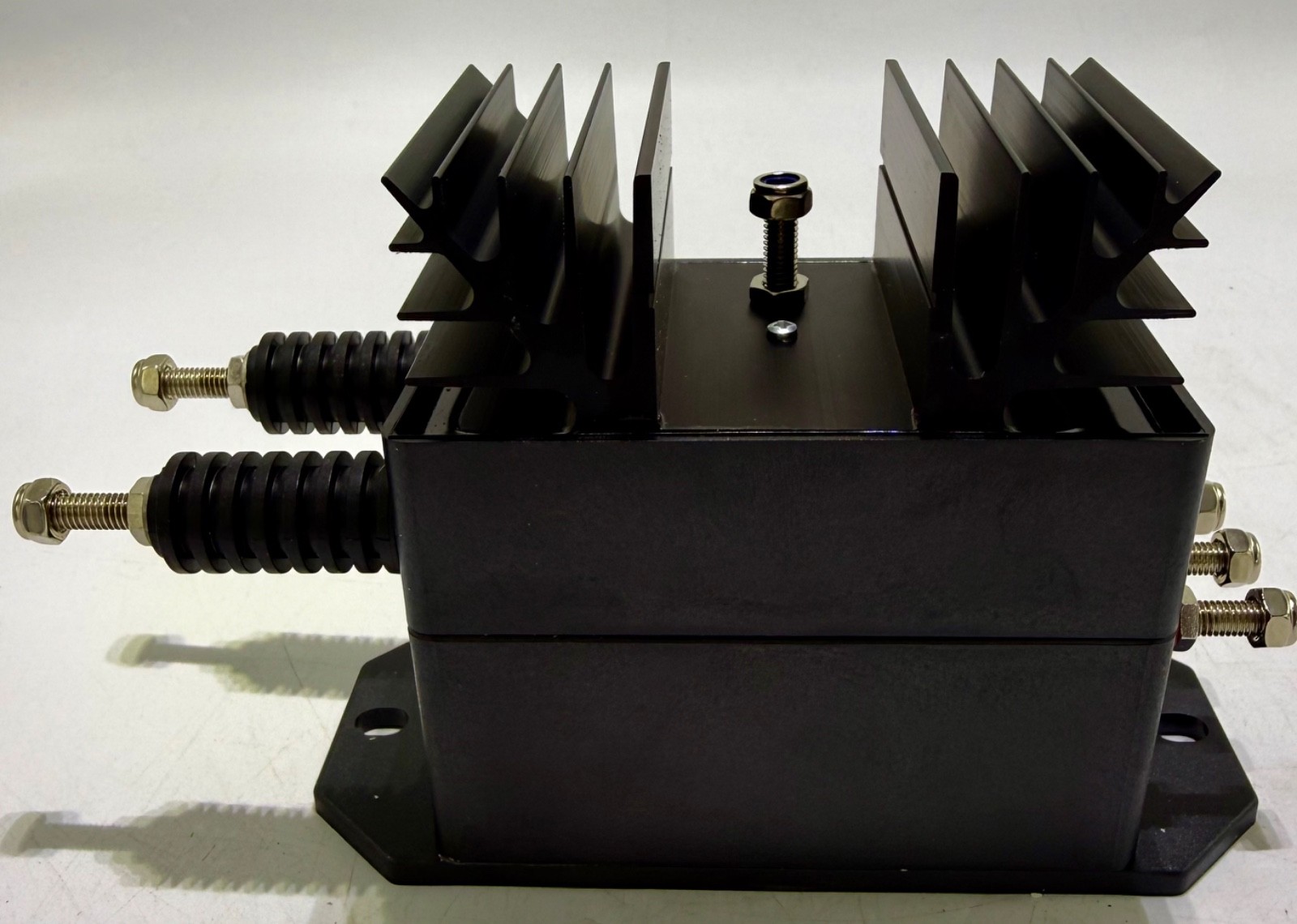 LEM LV100-1500/SP3 VOLTAGE TRANSDUCER 1500V/50mA
