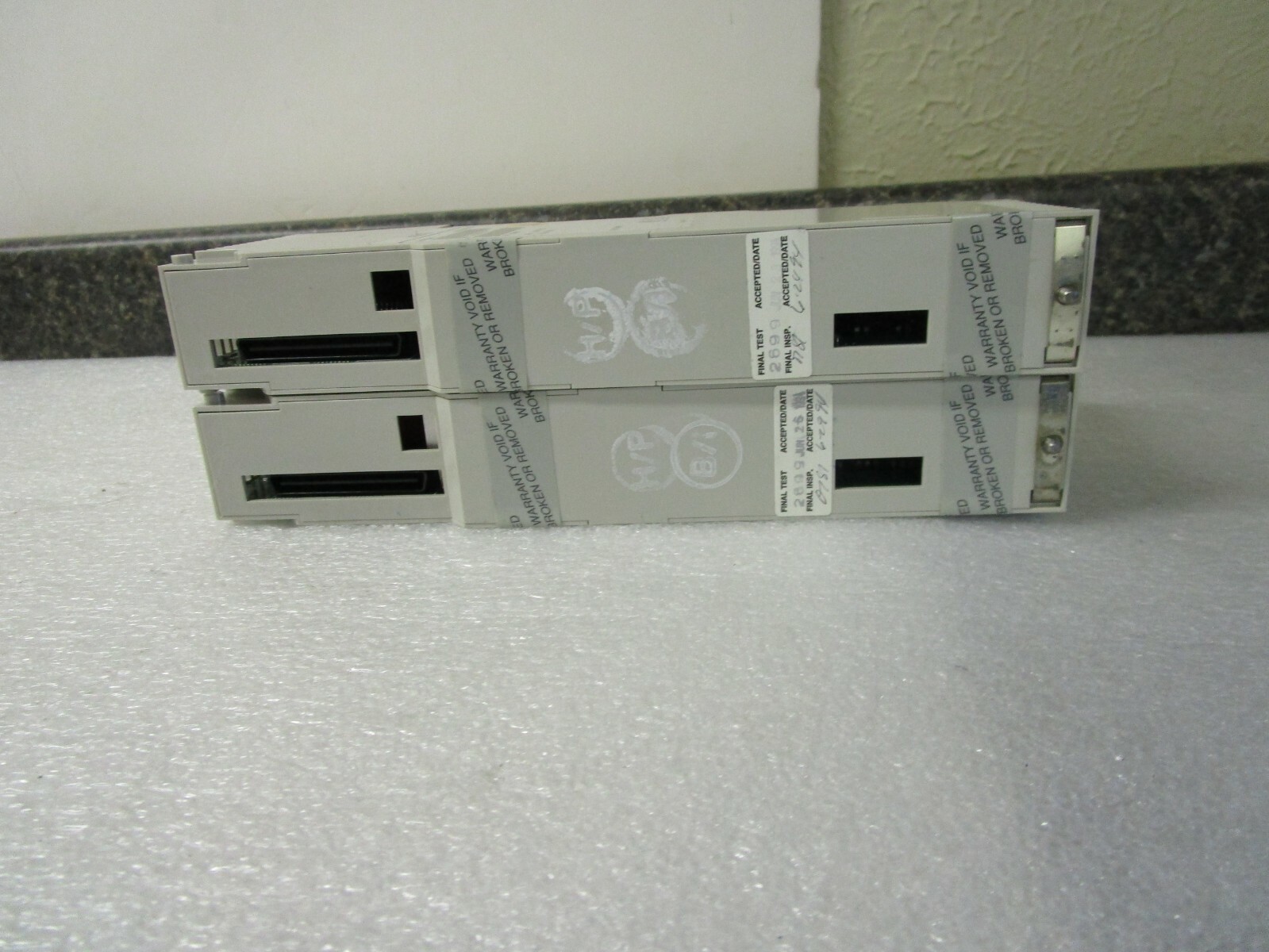 (2) Schneider Modicon 140 Modules (1) DAI 540 115 VAC IN (1) DAO 842 115-230 VAC