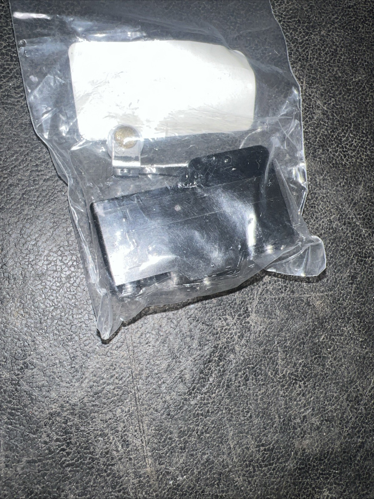 Omron Limit Switch A-20GV22-B7-K Basic / Snap Action Switch, 20A, Short Hinge