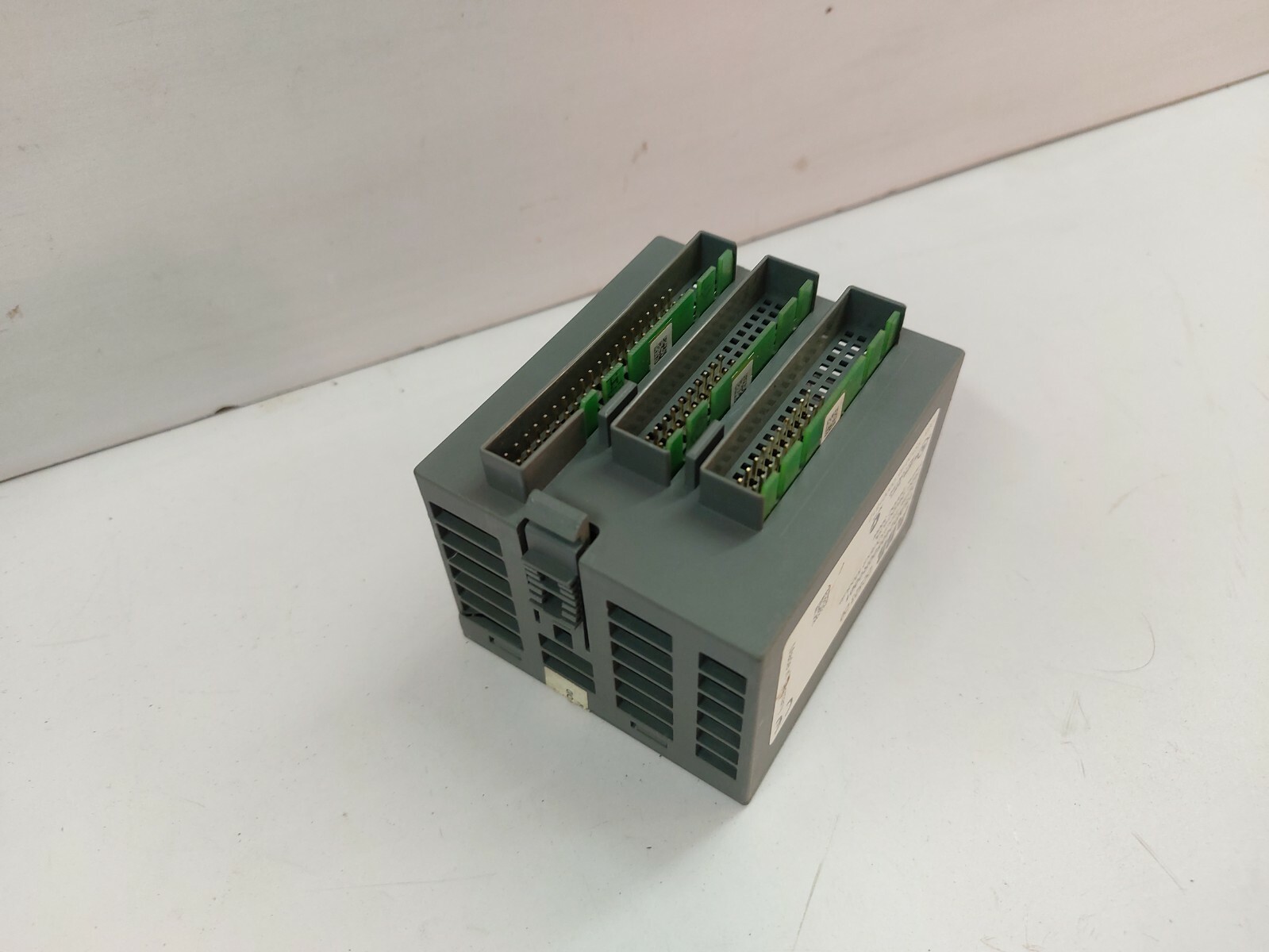 Abb 1SAP240500R001 Dc523 Do Digital Input/Output Module