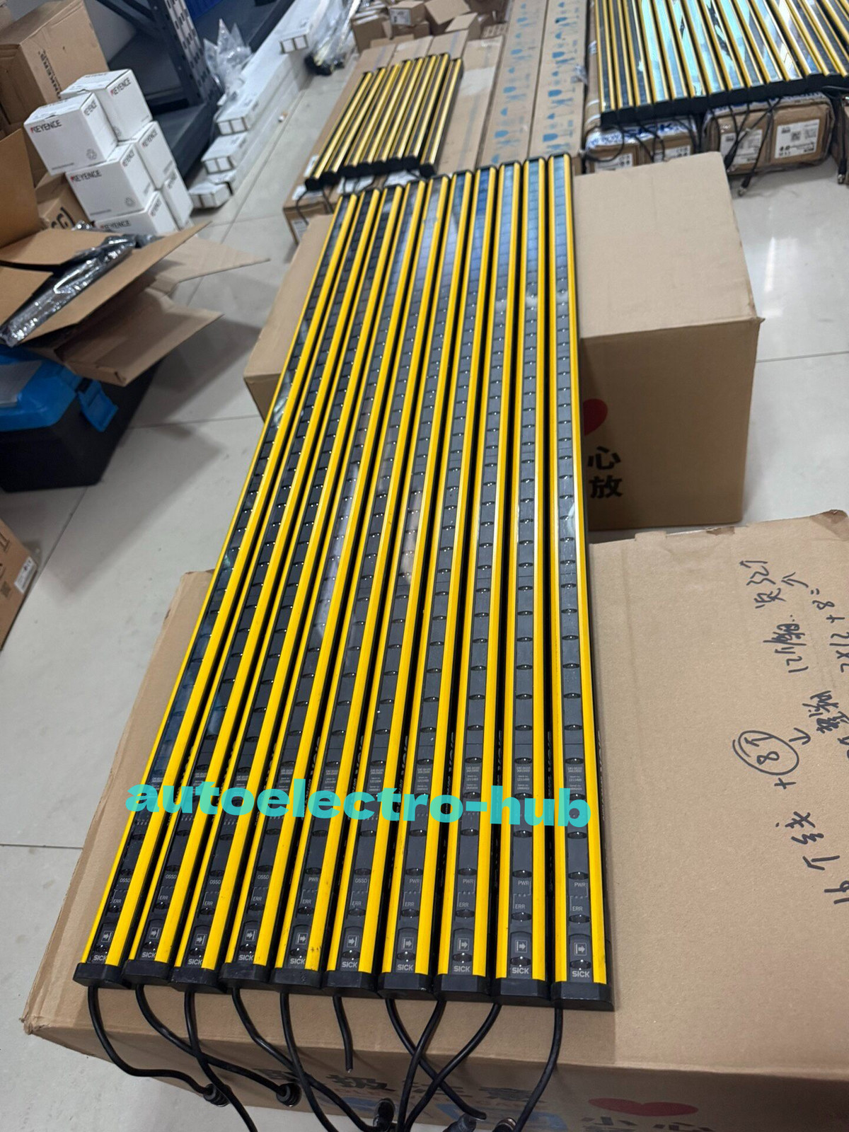 1pcs C4C-EA10530A10000 light curtain Used test good by DHL or FedEx