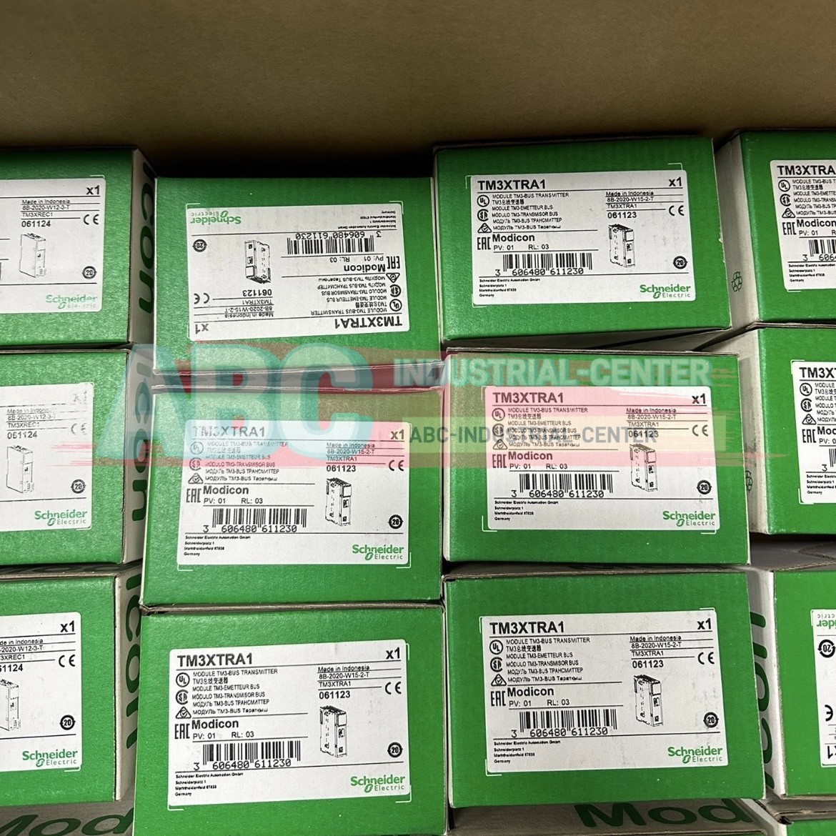 1PCS Schneider TM3XTRA1 Programmable controller#