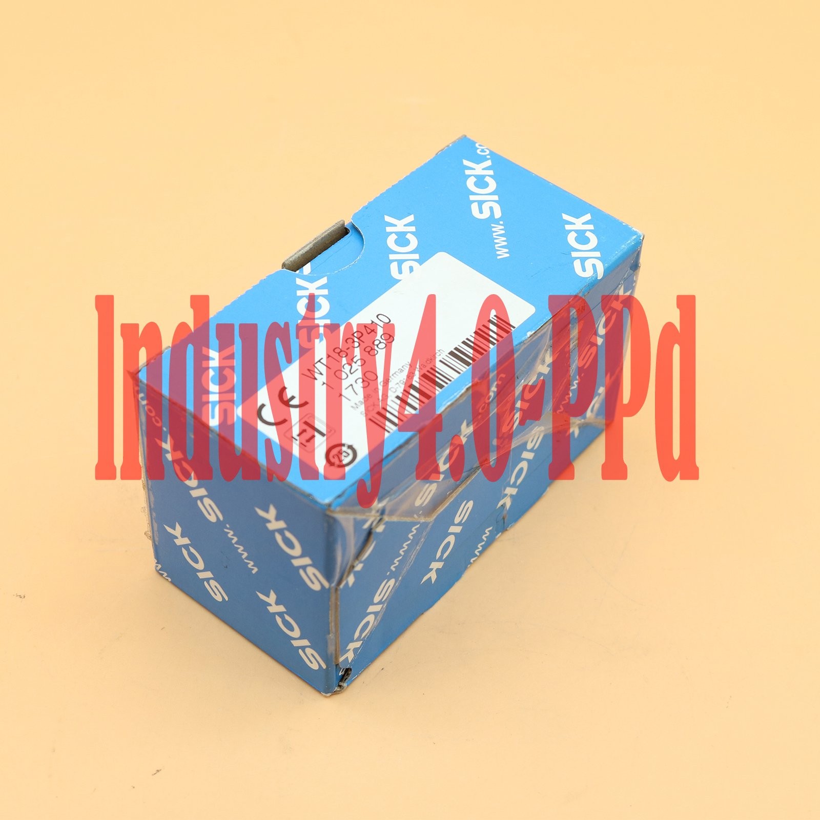 1pc new sick WT18-3P410 1025889 Photoelectric sensor Fast Ship #YP1