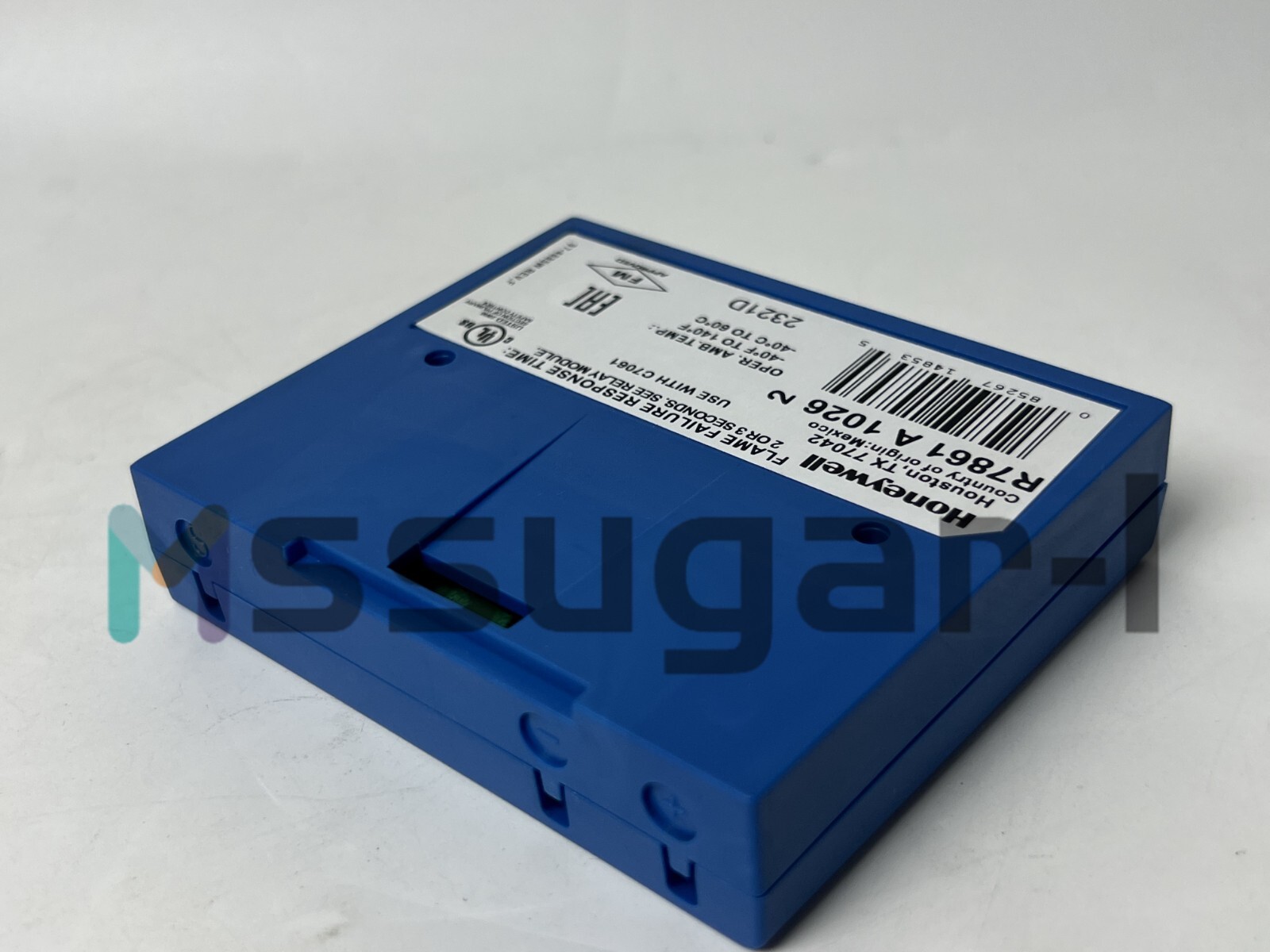 New Genuine HONEYWELL R7861A1026 Ultraviolet Flame Amplifier In Box