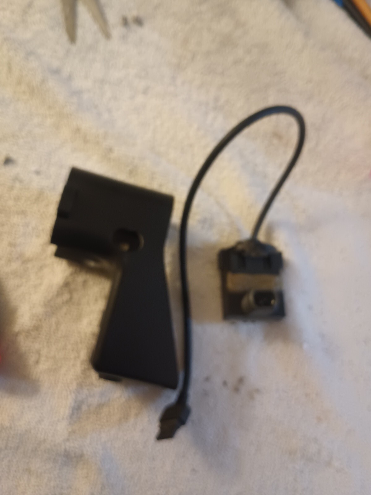 Siemens Dematic Retroreflective Sensor 05150-10517 w 01631-00107 Mounting Bracke