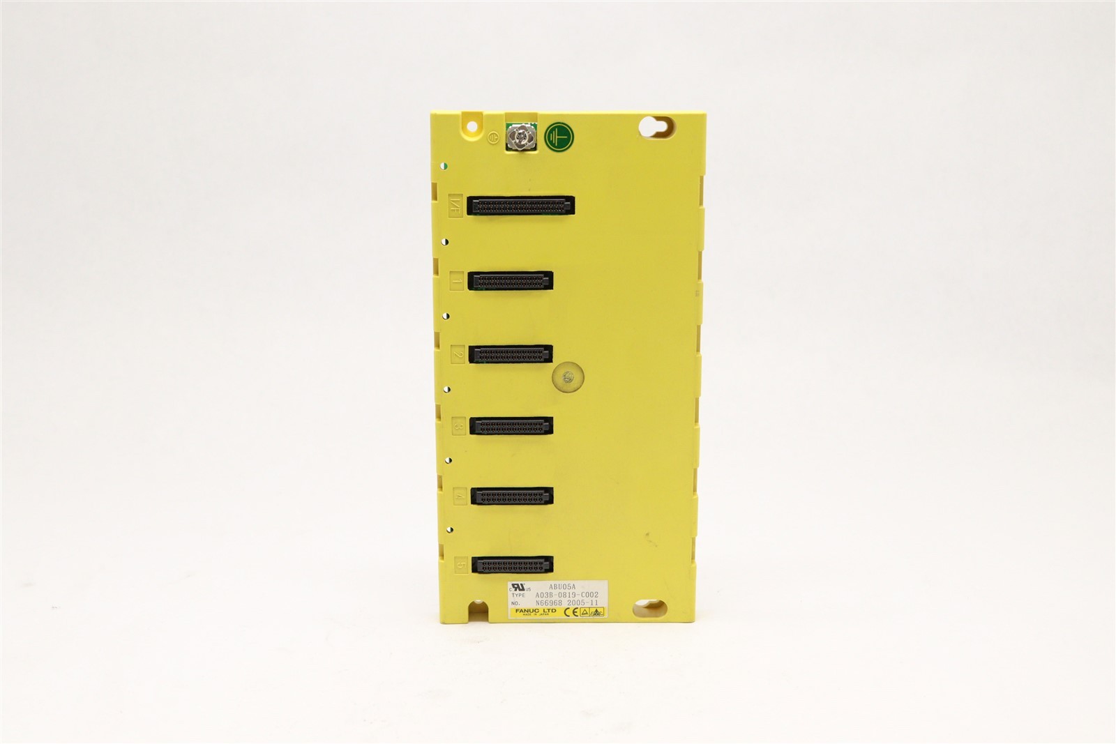 FANUC 5-SLOT I/O BASE UNIT MODULE A03B-0819-C002