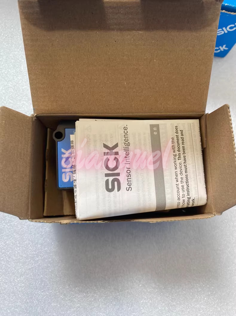 DT35-B15251 1057652 DISTANCE SENSOR DT35 B15251 Good Quality Fast Shipping