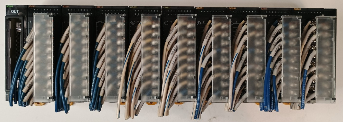 OMRON RACK CJ1W IC101 ID211 OD211 OD201 TER01 – 10 MODULES ! – WARRANTY