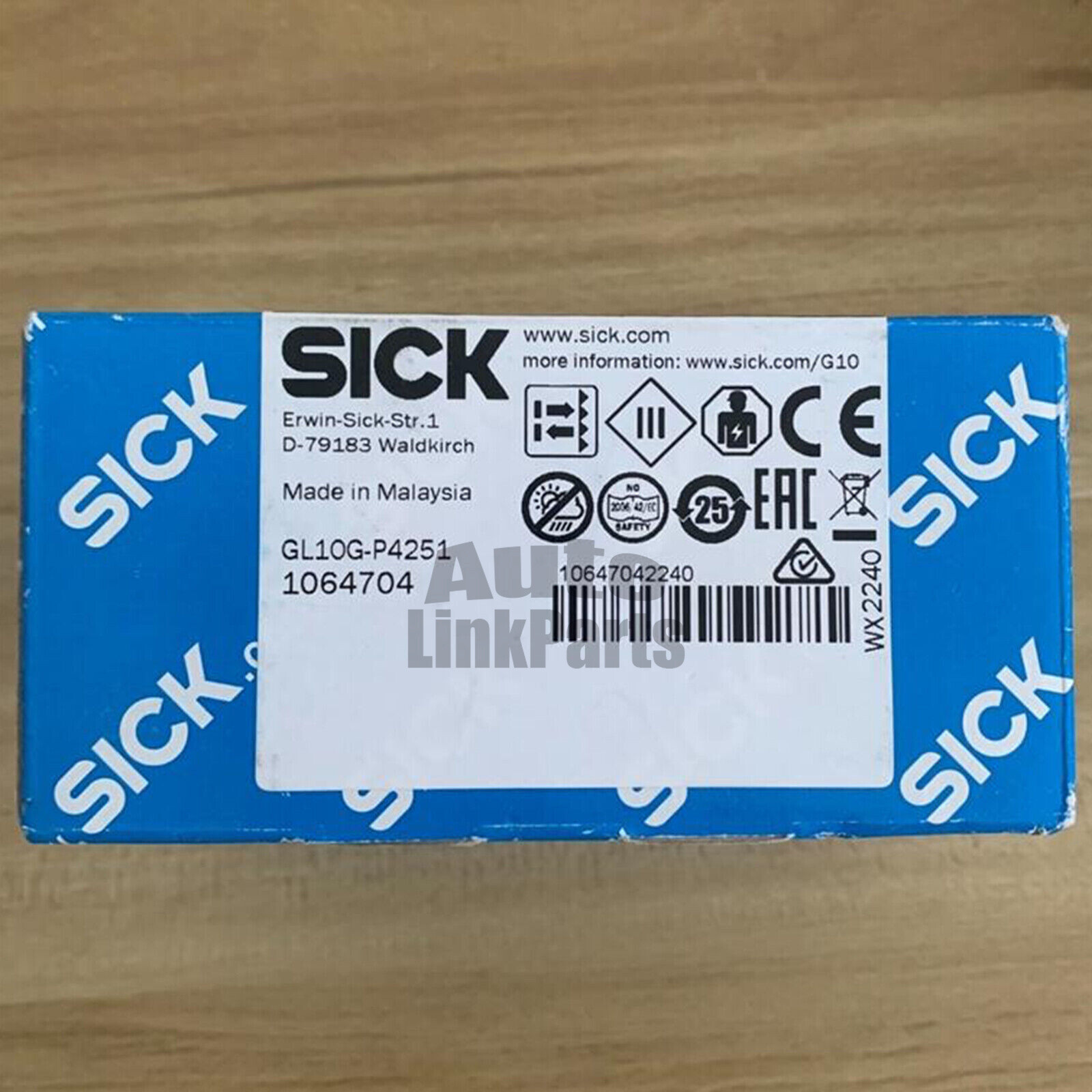 1PCS New SICK GL10G-P4251 Photoelectric Switch GL10GP4251