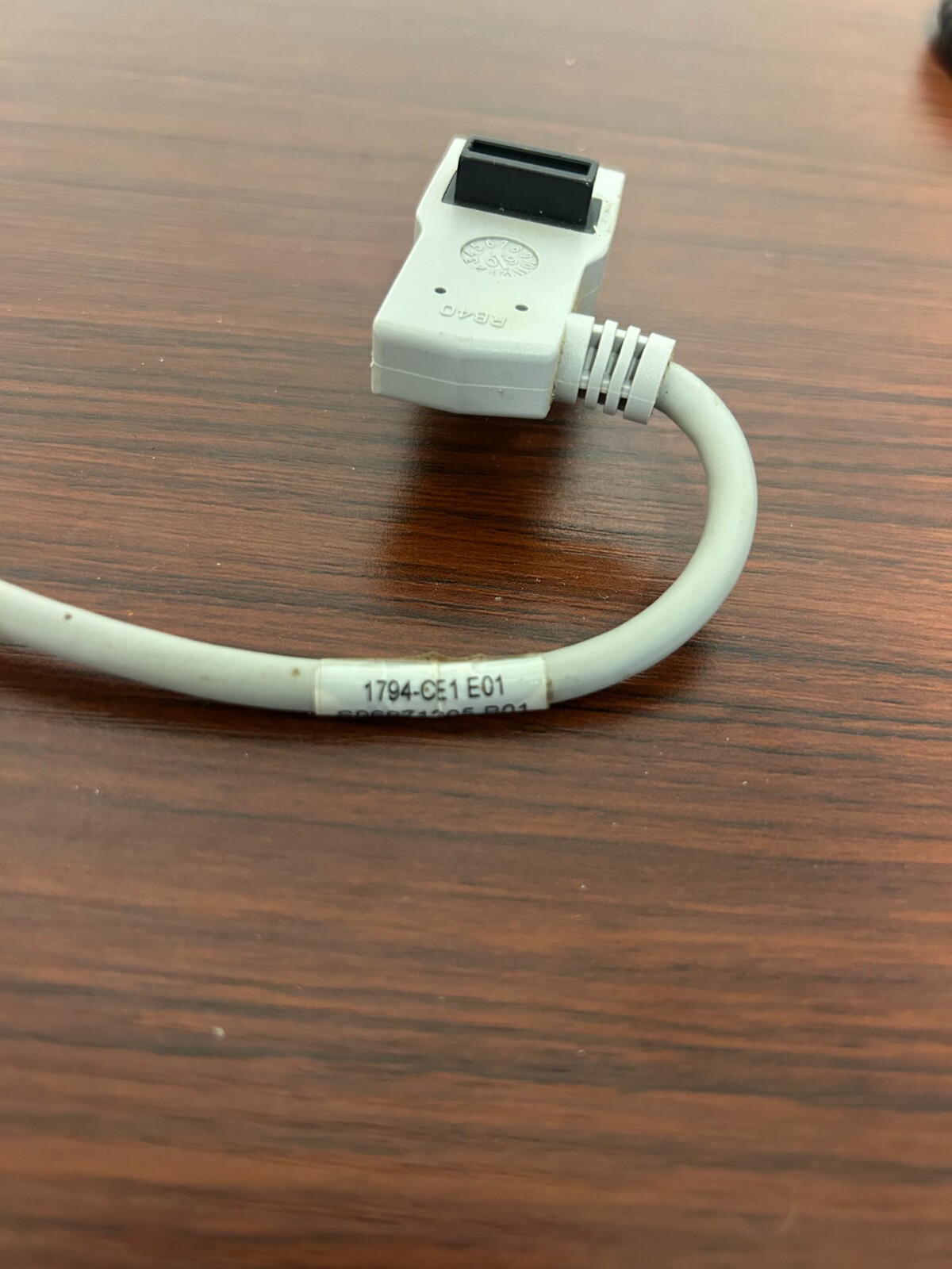 Allen-Bradley 1794-CE1 (1794CE1) Flex I/O Extender Cable