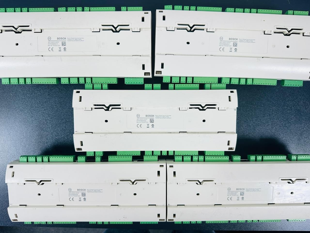 Bosch APC-AMC2-4WCF Access Modular Controller Wiegand Interface ( Lot Of 5 Pcs )