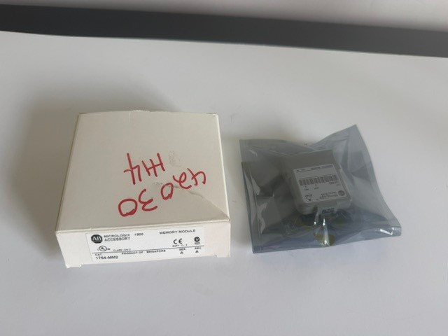 Allen Bradley 1764-MM2 Micrologix 1500 Memory Module NEW