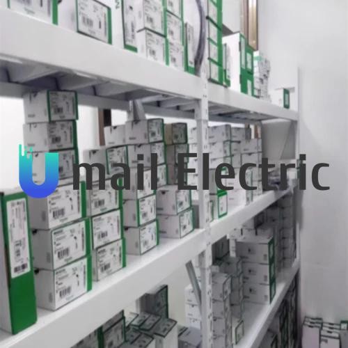 1PCS New Original Schneider TSXSAY1000 Interface Master Module Fast delivery