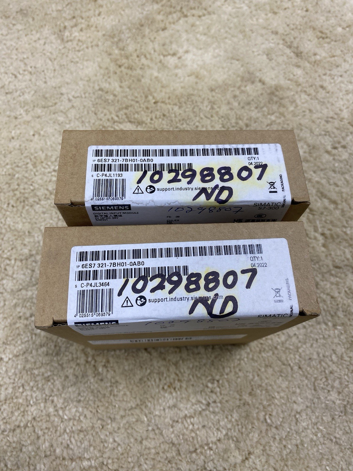 Siemens 6ES7 321-7BH01-0AB0 S7-300 Digital Input E: 09 NEW