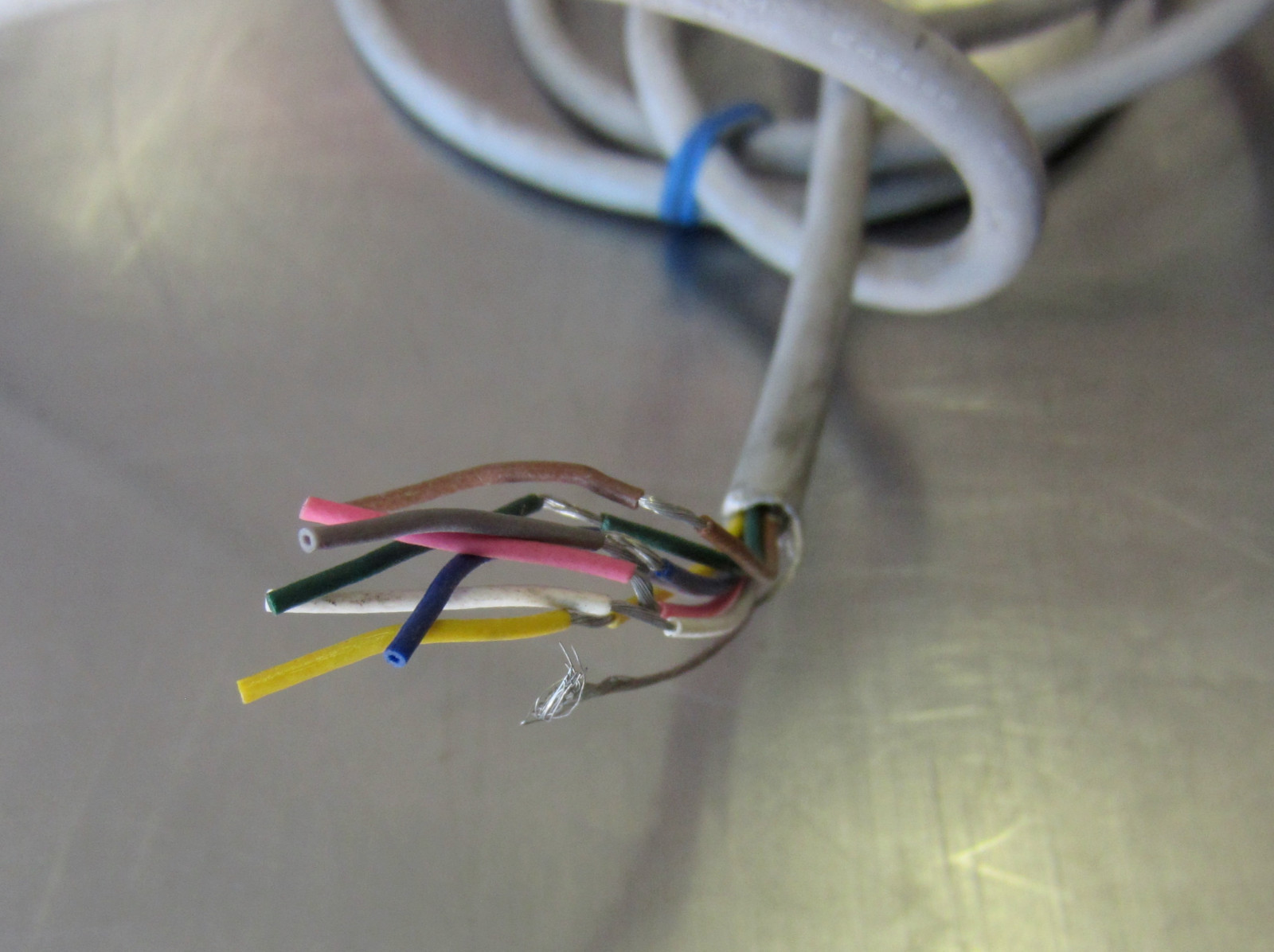 OMRON E3MC-A11 E3MCA11 RGB Color Sensor Used Take Out