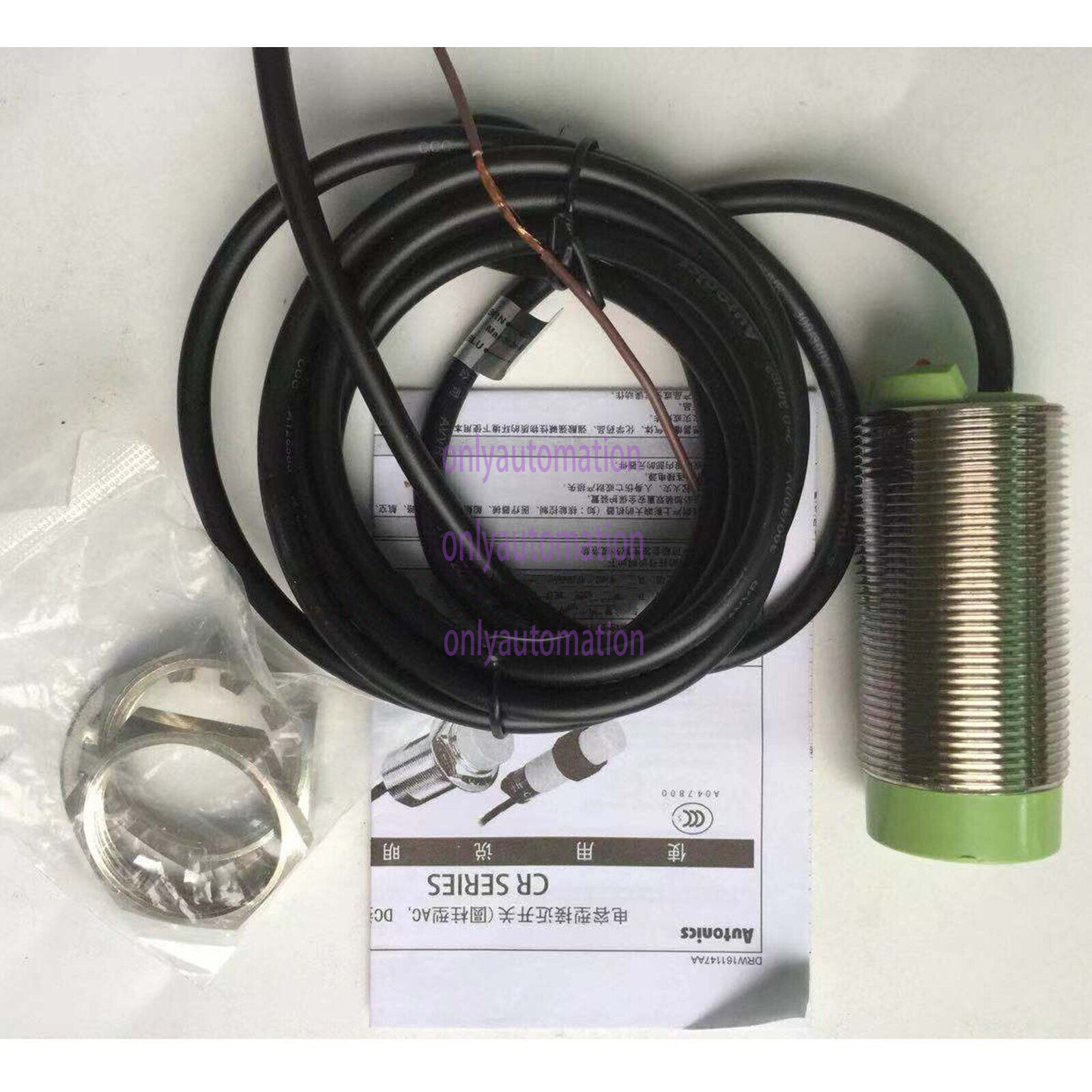 New 1PC Autonics CR30-15AO Proximity Switch Free Shipping CR3015AO