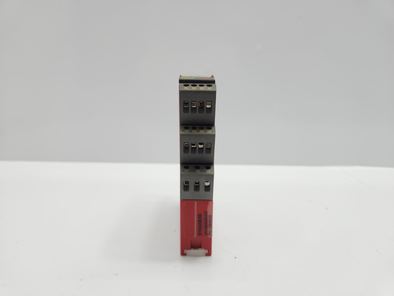 PR ELECTRONICS 5104AB2B REPEATER POWER SUPPLY 5104A