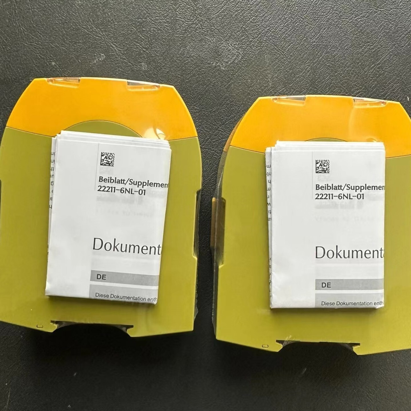 1pcs New PILZ 750330 PNOZ s30 24-240VACDC 2 n/o 2 n/c #b
