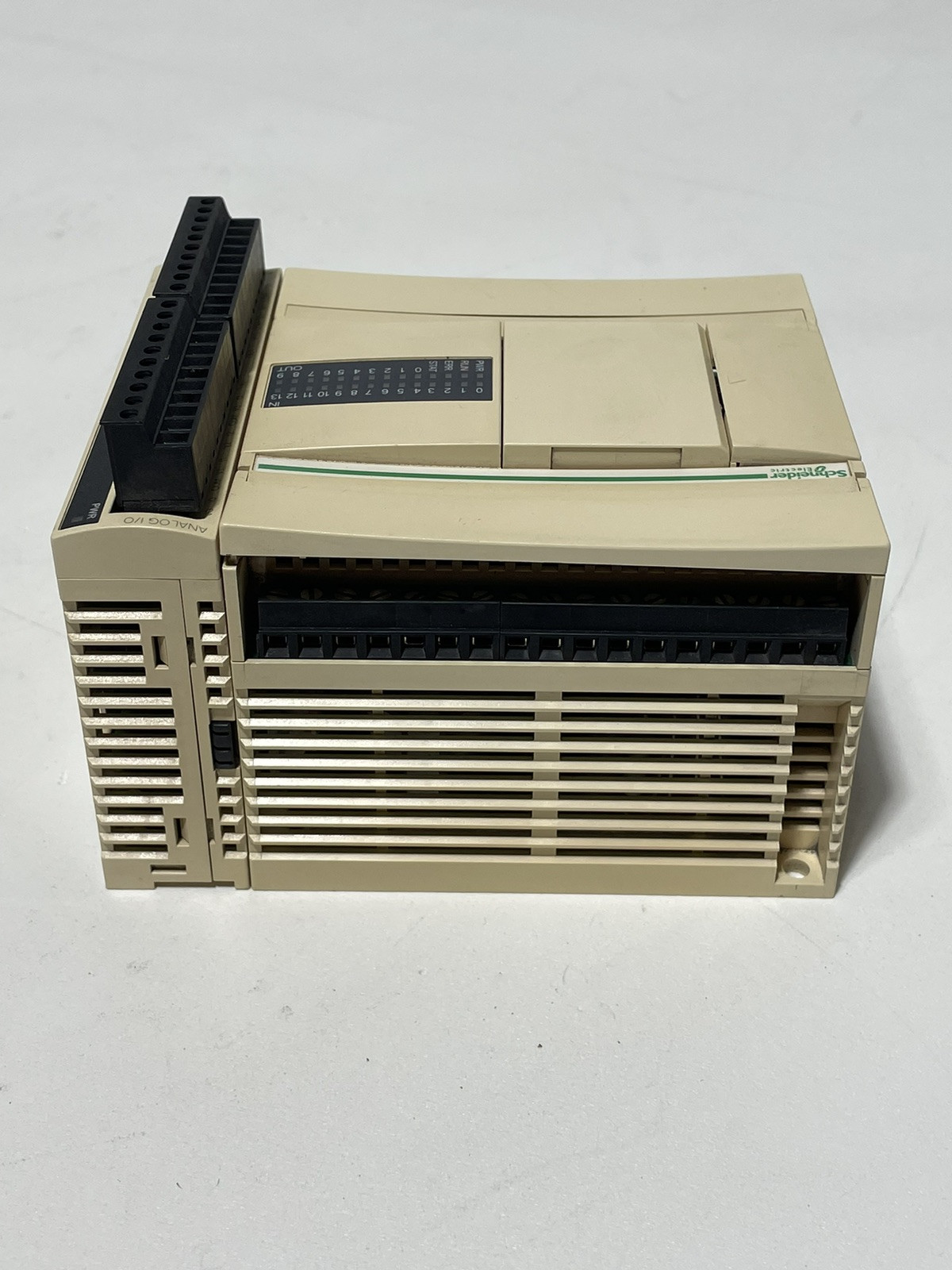 Telemecanique/ Schneider Electric Twido TWDLCAA24DRF Base Unit