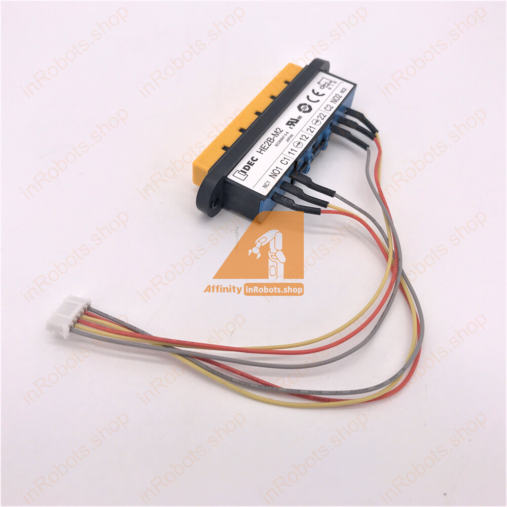 IDEC HE2B-M2 Enabling Controller Switch For DSQC679 3HAC028357-001 Teach Pendant