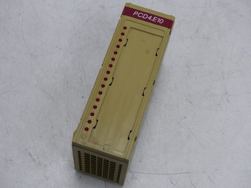Saia Burgess Digital INPUT PCD4.E100 Version A 16x 24V DC TESTED & EXCELLENT CONDITION