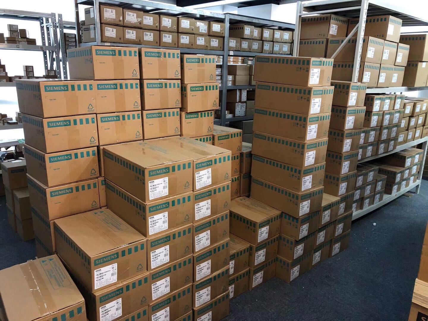 MSFG-24/42-50/60 4527 1PCS NEW FESTO Solenoid Valve Coil Fast Shipping