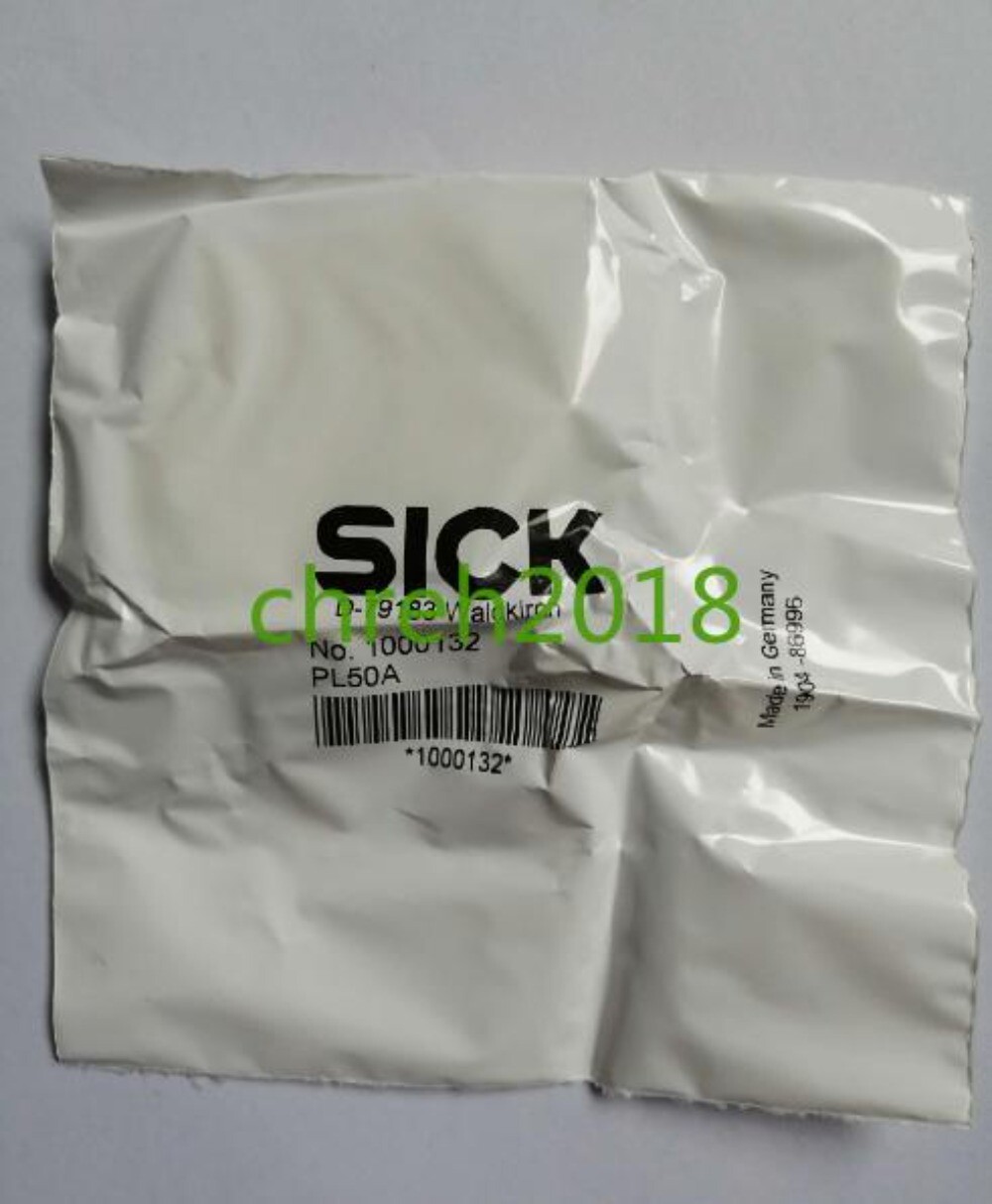 1PCS NEW SICK PL20F Sensor Reflective Plate/Reflective Lens