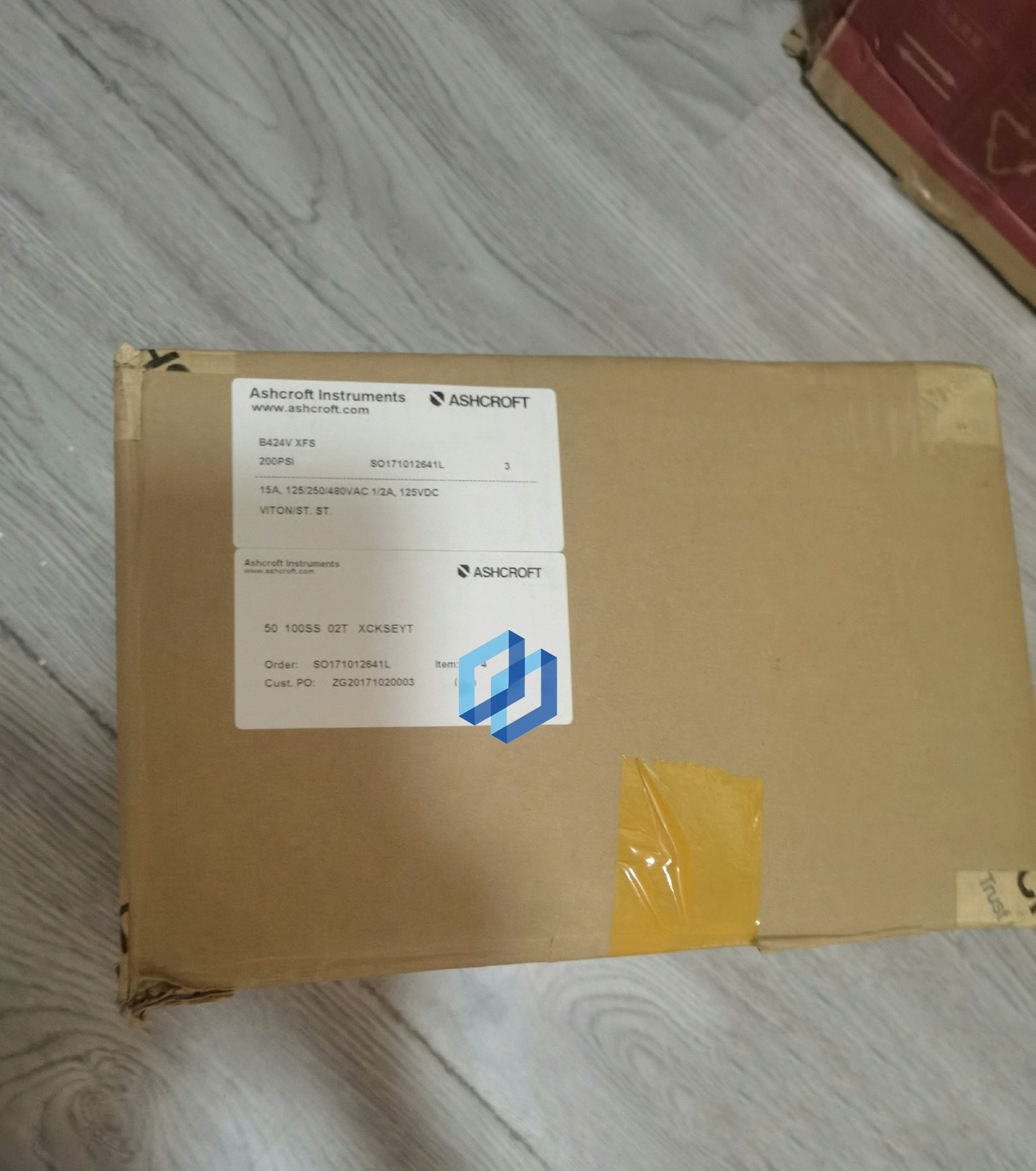 B424V XFS Pressure Sensor Brand NEW