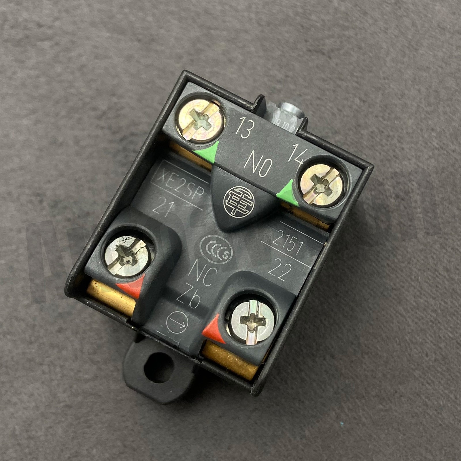 10Pcs New Limit Switch Contact Block for Telemecanique XE2-SP2151 XE2SP2151