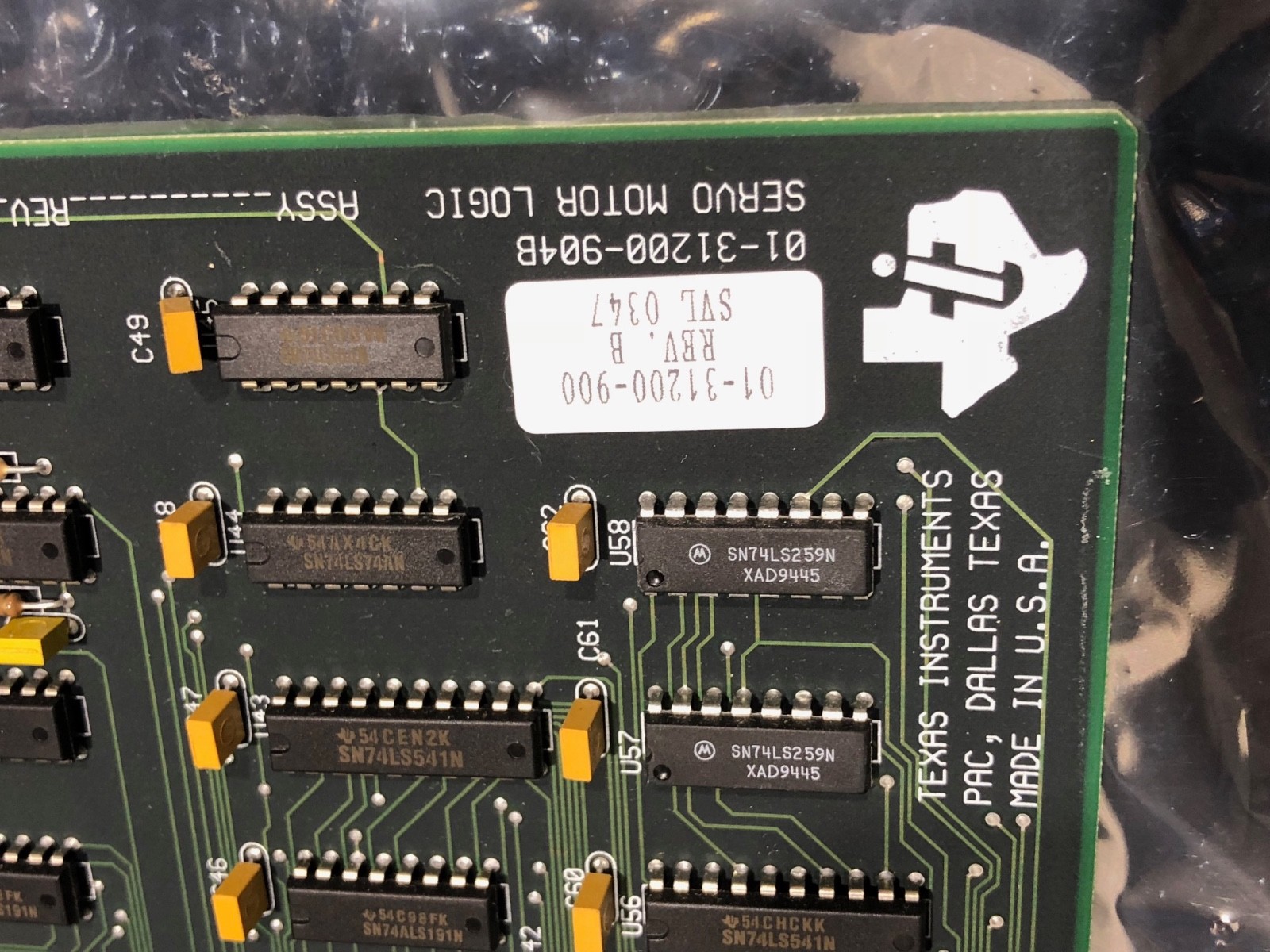 TEXAS INSTRUMENTS 01-31200-904 B , 01-31200-900 SERVO MOTOR LOGIC CARD