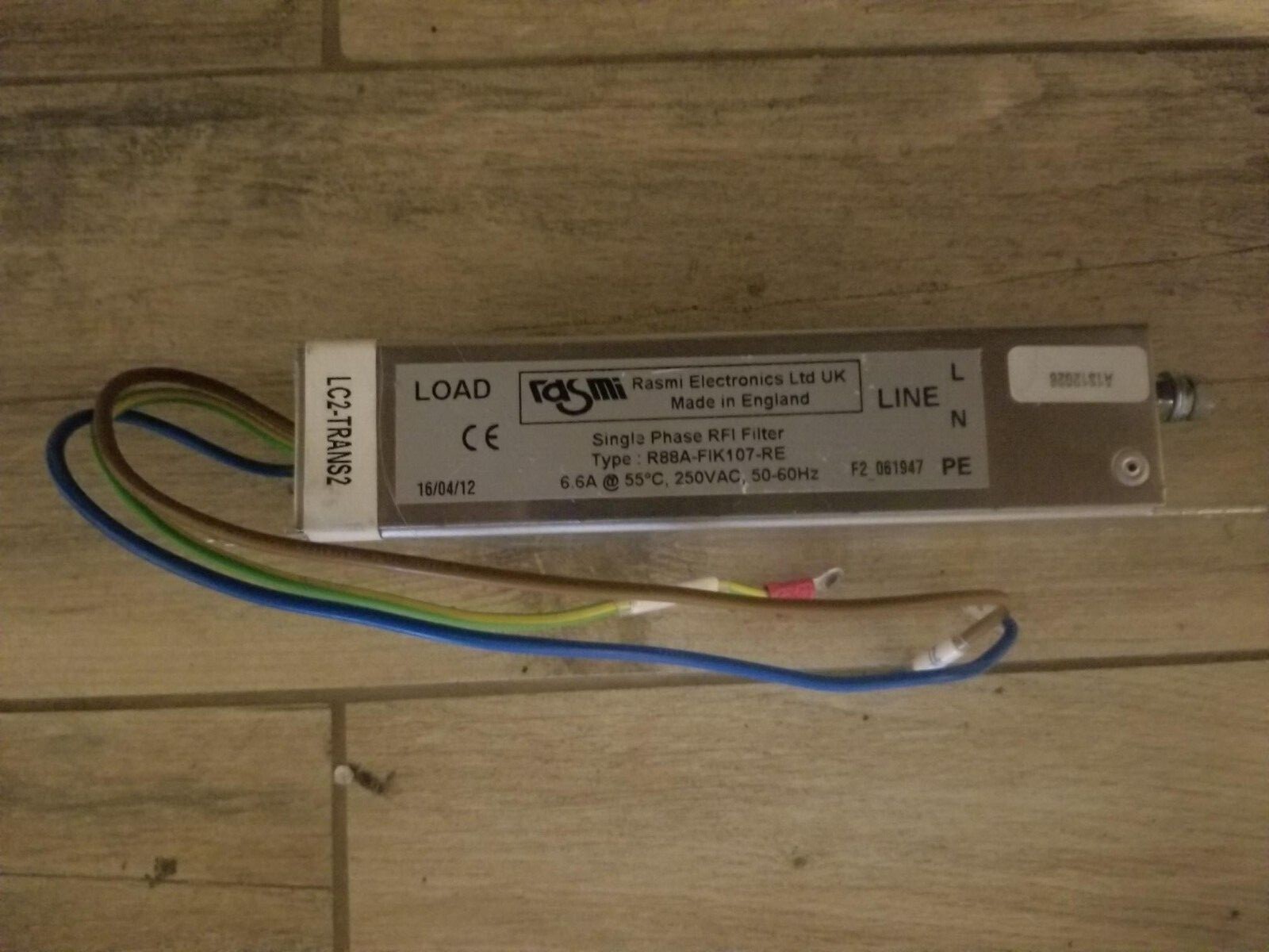 Rasmi R88A-FIK107-RE Single Phase RFI Filter ( Loc. Office)