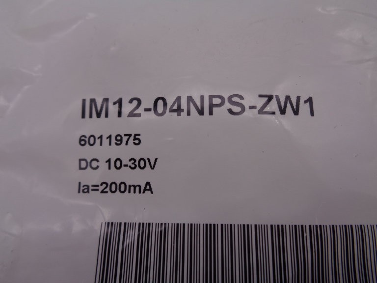 SICK IM12-04NPS-ZW1 SENSOR NEW