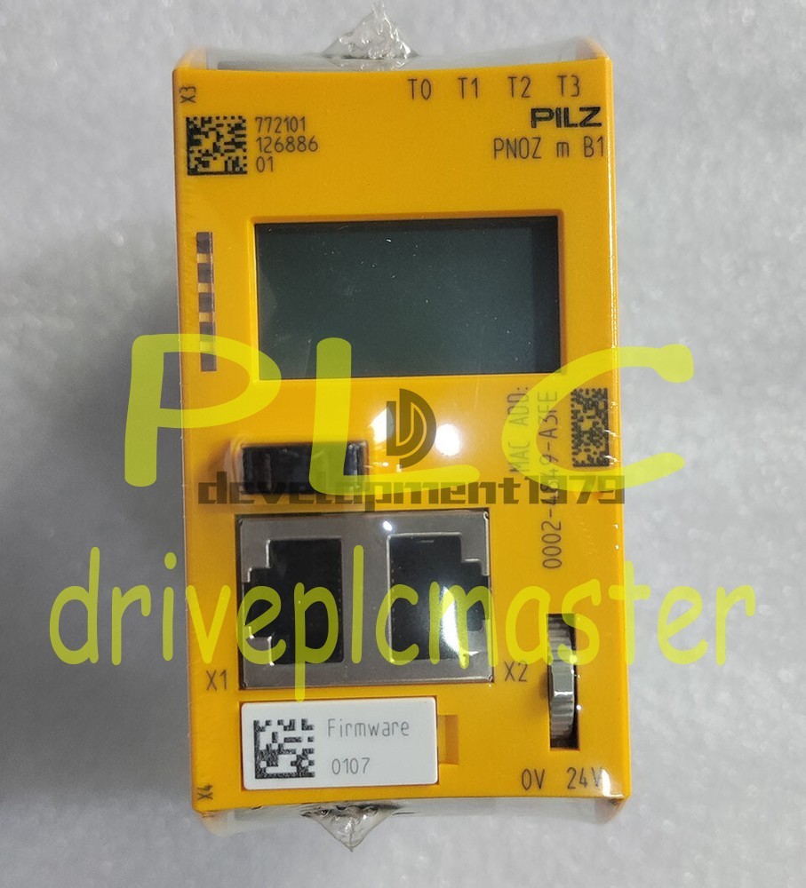 ONE NEW Pilz safety relay PNOZ m B1 772101~