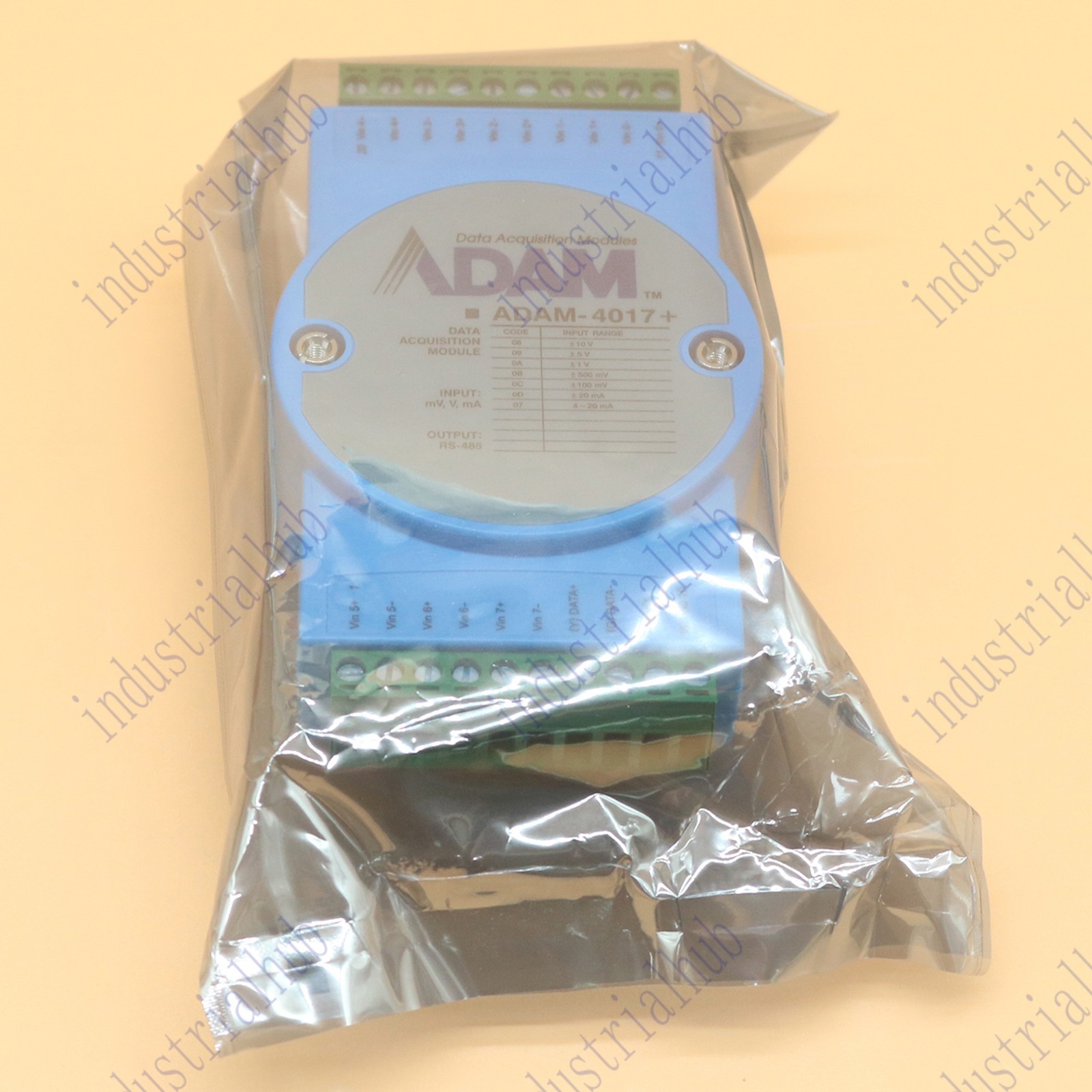 1pcs new Advantech ADAM-4017+ ADAM-4017+ Module Free shipping