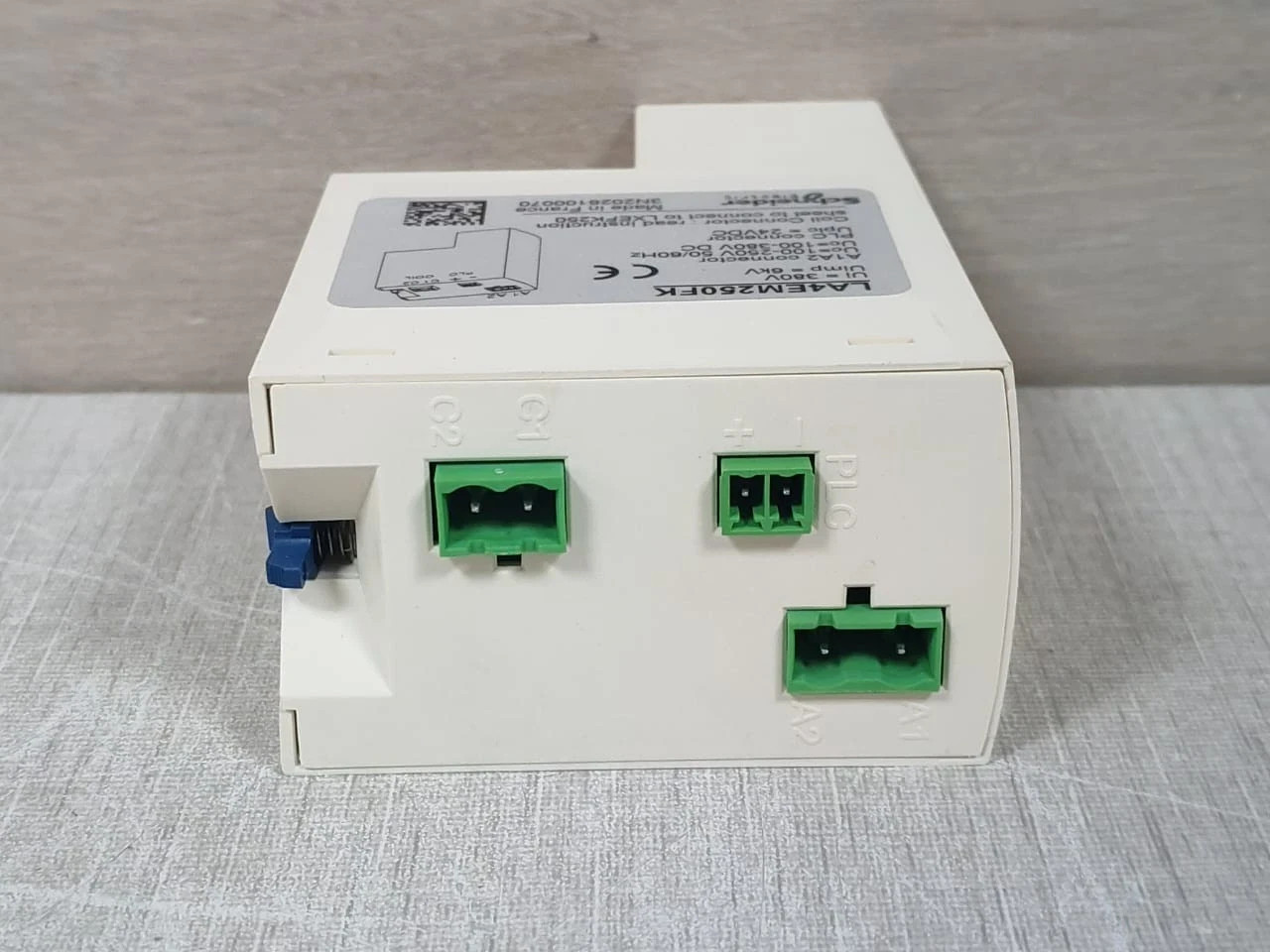 Schneider Electric LA4EM250FK Electronic Control Module New Open Box PLC