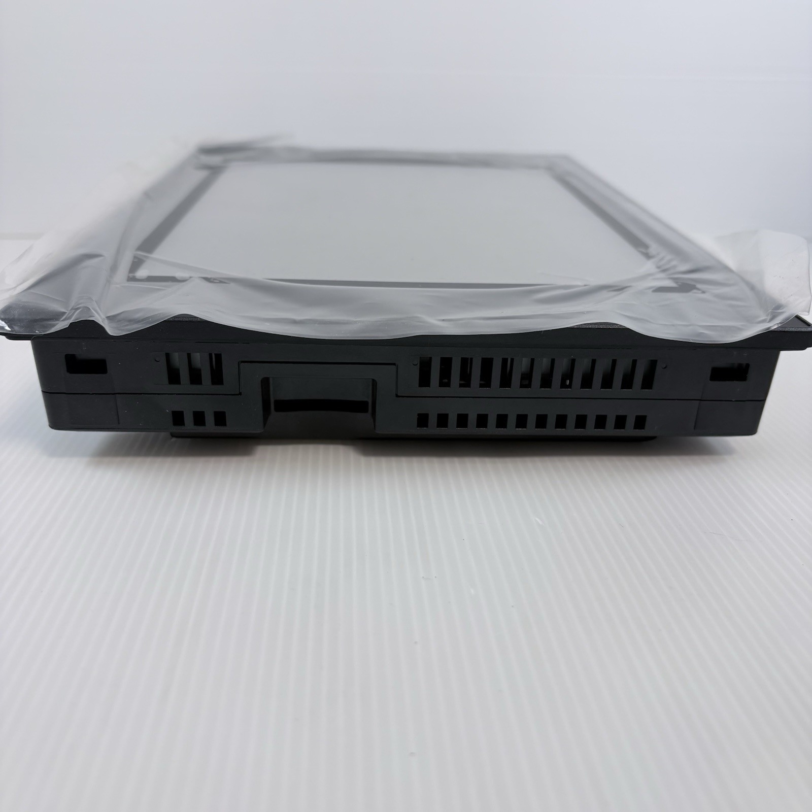 Keyence VT5-X10 Touch Panel Display Unused Open Box