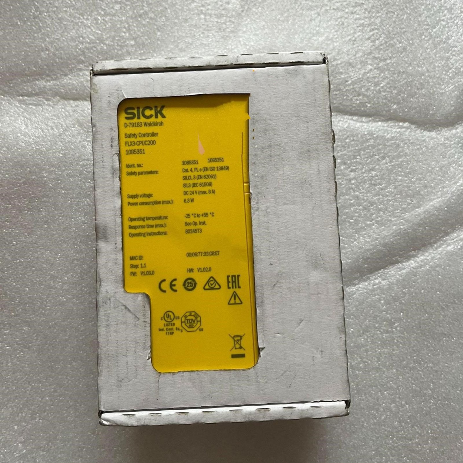 1piece new Sick FLX3-CPUC200 1085351 Safety control module Fast Delivery