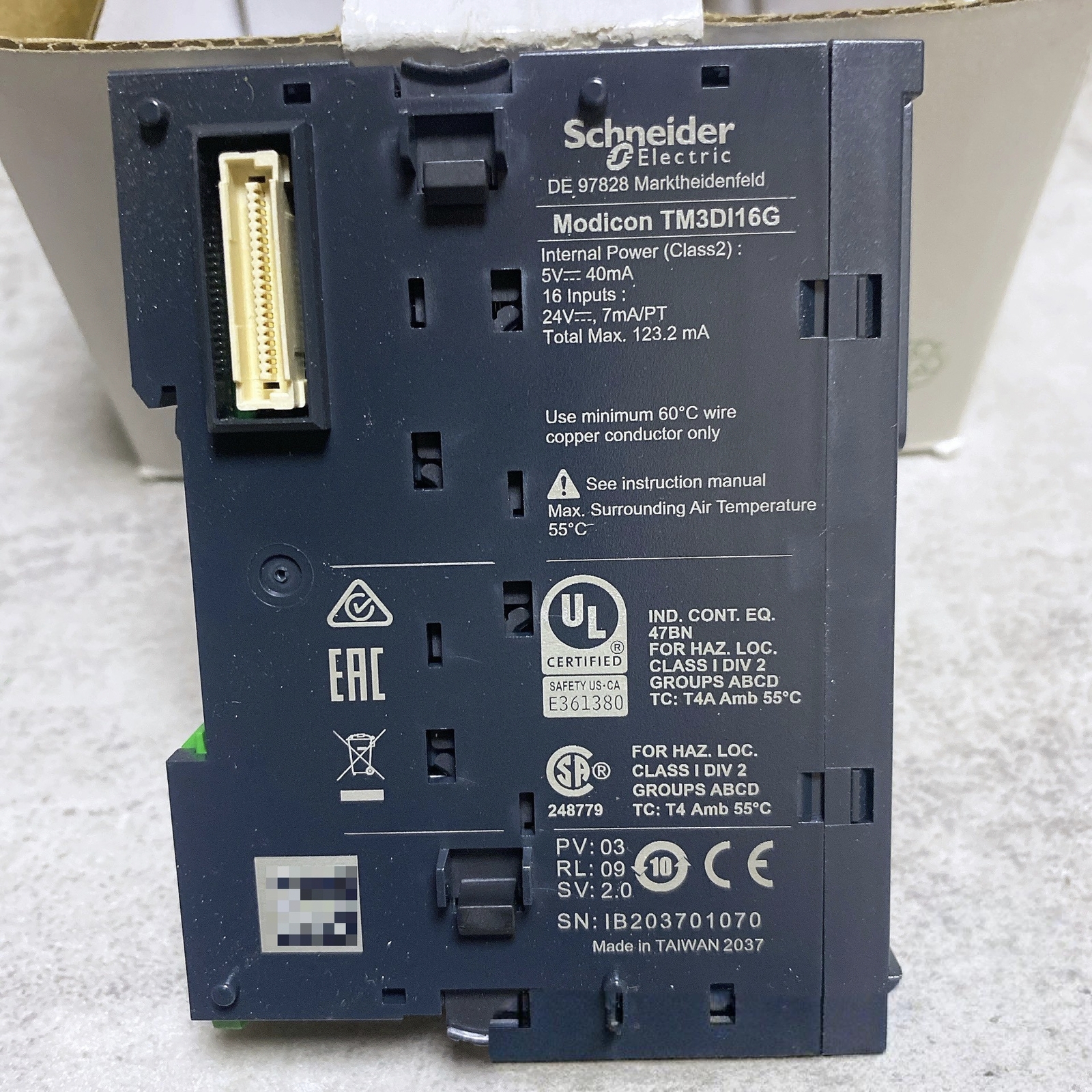 Schneider TM3DI16G Modicon TM3-16 Input Module, 24 VDC Spring Terminal Brand New