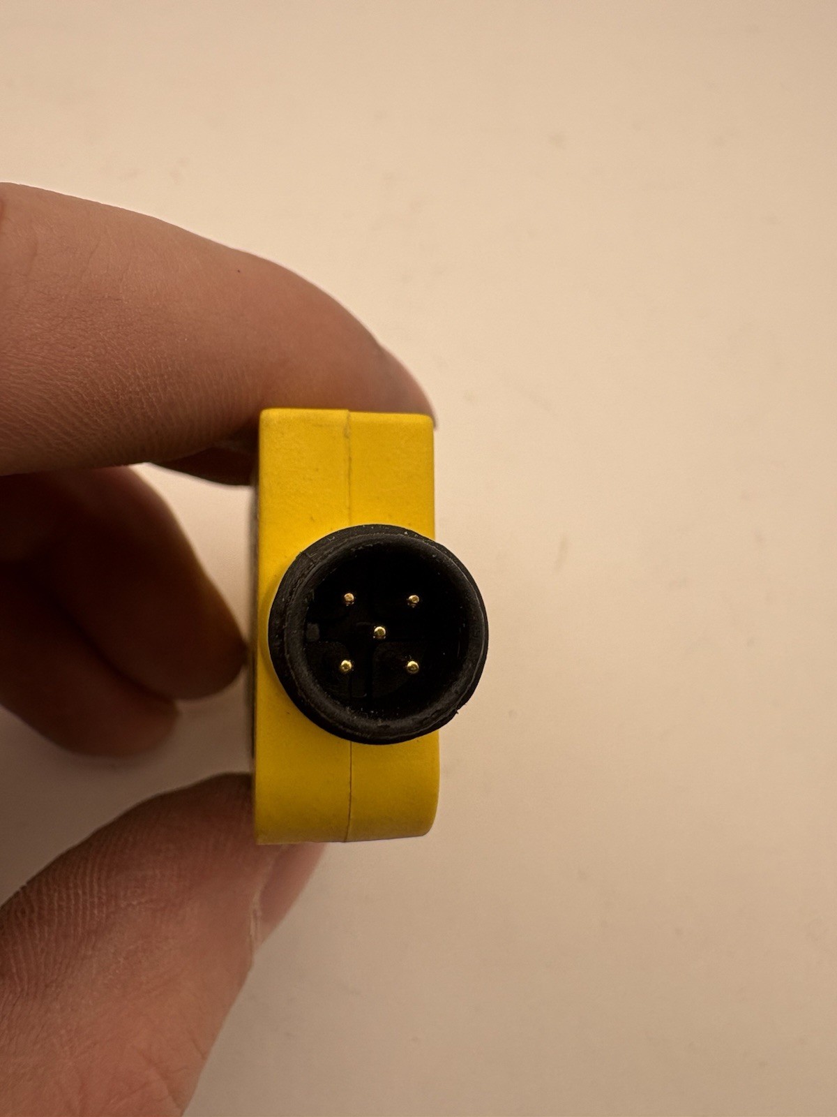 OEM ABB 2TLA020051R5100 Safety Sensor, Adam DYN-Info M12-5 Original