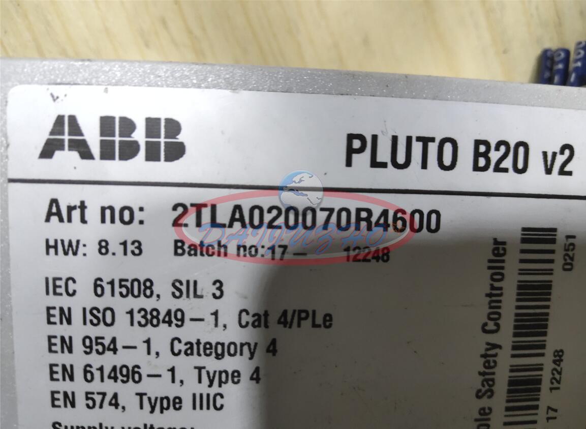 ONE USED 2TLA020070R4600 ABB safety relay