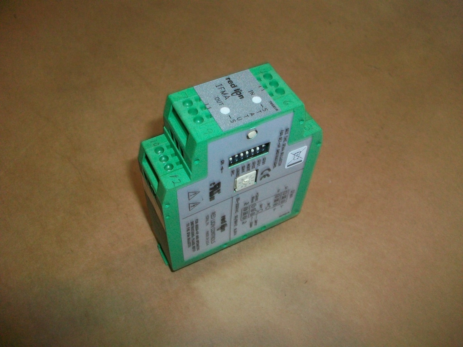 Red Lion IFMA0065 Signal Converter USED