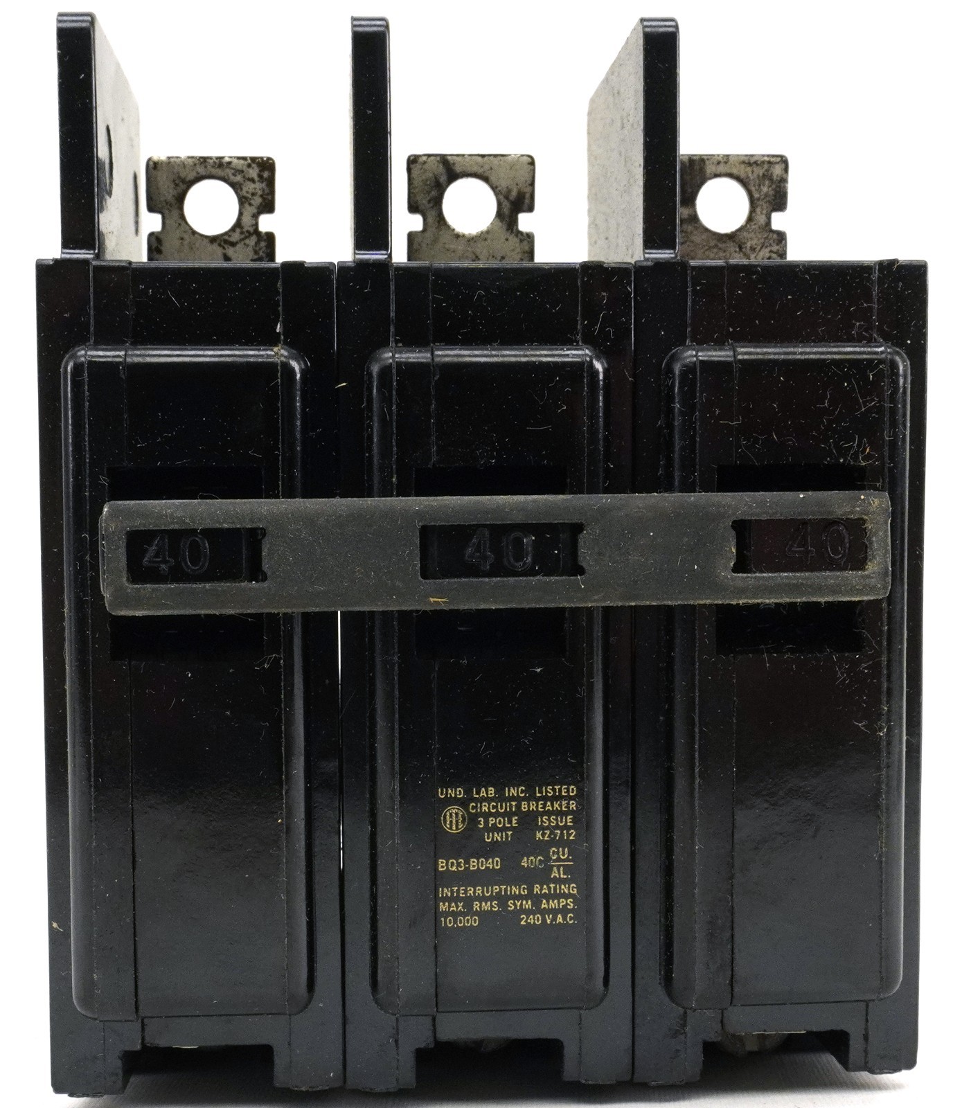 New Siemens BQ3B040 Type BQ Circuit Breaker 3-Pole 240V 40A 3 Phase 40 Amp Lot C